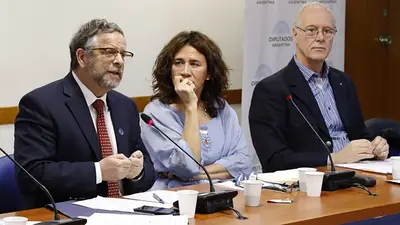Elecciones 2019: Junto a referentes kirchneristas, Adolfo Rubinstein apoyó una medida de Alberto Fernández Elecciones 2019: Junto a referentes kirchneristas, Adolfo Rubinstein apoyó una medida de Alberto Fernández