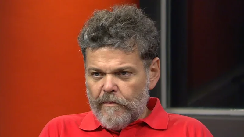Alfredo Casero reconoció que con este Gobierno quedó en las ruinas