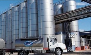 Sancor echó a 300 trabajadores y Granja Tres Arroyos prepara 400 despidos | Crisis económica