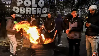 Crisis económica: fracasó la reunión con el Gobierno y las organizaciones sociales vuelven al acampe Crisis económica: fracasó la reunión con el Gobierno y las organizaciones sociales vuelven al acampe