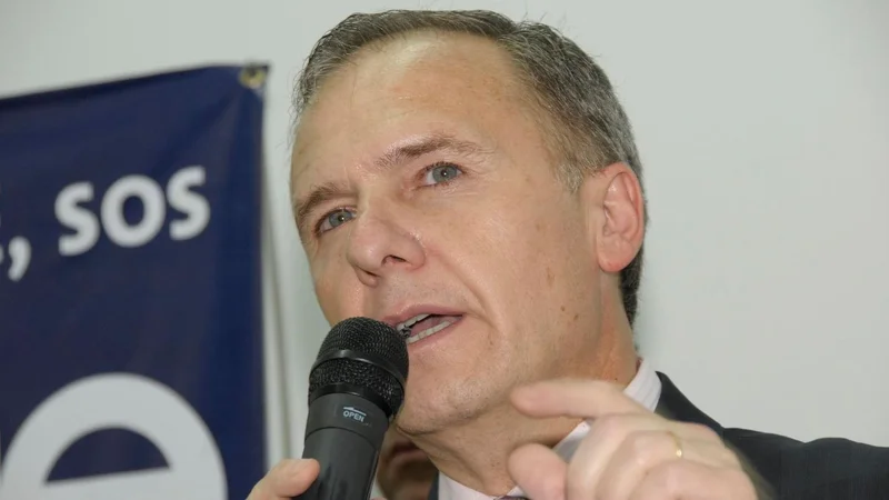 Corrupción M: Indagarán por sospechas de corrupción a interventor de obra social designado por Macri 