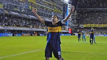 Riquelme anunció que suspende su partido despedida