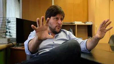Polémica en el Bar: Acalorado debate donde Leandro Santoro dejó sin palabras a Gastón Recondo Polémica en el Bar: Acalorado debate donde Leandro Santoro dejó sin palabras a Gastón Recondo