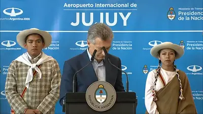 A Mauricio Macri le sonó el celular en pleno discurso A Mauricio Macri le sonó el celular en pleno discurso