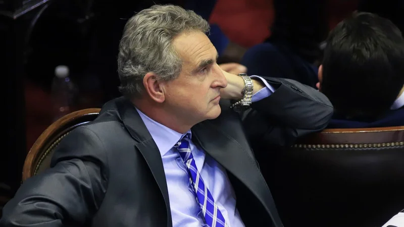 Default: la oposición anticipó que el proyecto de "reperfilamiento" de deuda se tiene que tratar después de las elecciones 