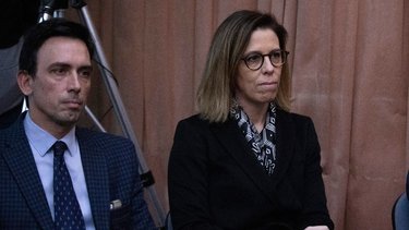 Por no tener fueros, Laura Alonso evalúa irse del país si pierde Macri 