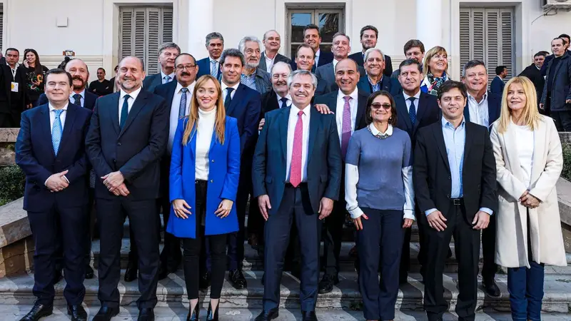 Elecciones 2019: Gabinete federal y capitales alternativas son las propuestas de Alberto Fernández a los gobernadores