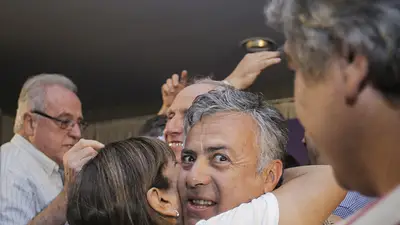 Elecciones 2019: la polémica tapa del diario Clarín sobre el resultado en Mendoza Elecciones 2019: la polémica tapa del diario Clarín sobre el resultado en Mendoza