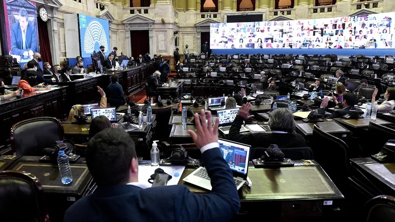 Contagios, condiciones y amparos: la novela de JxC en Diputados