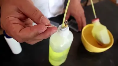 La ANMAT prohibió un kit de dióxido de cloro La ANMAT prohibió un kit de dióxido de cloro