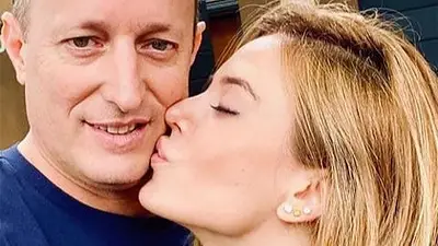 Jesica Cirio comparó a Insaurralde con un superhéroe Jesica Cirio comparó a Insaurralde con un superhéroe