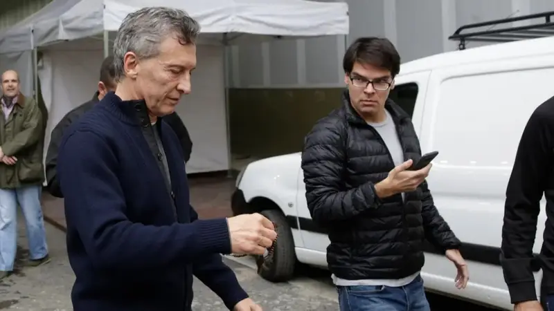 El secretario privado de Mauricio Macri le mandó un mensaje a la mamá de Facundo Castro