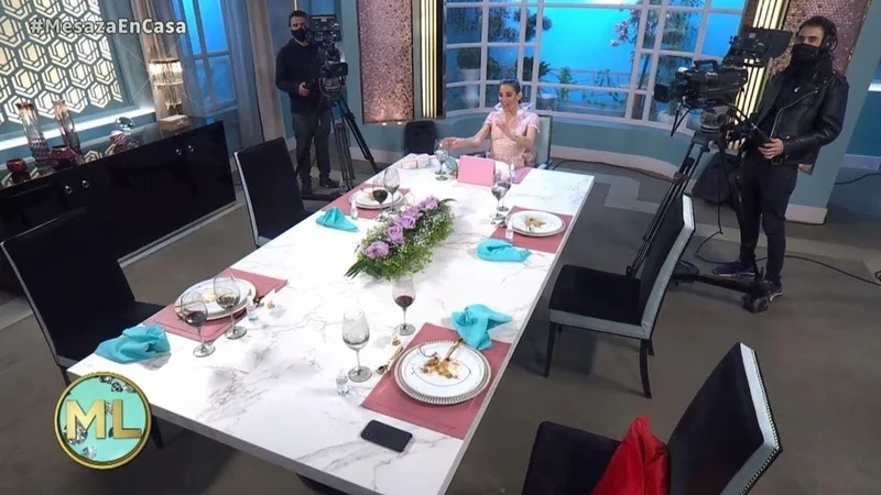 Escándalo en El Trece: Adrián Suar tuvo un cruce con Juana Viale y se levantó de la mesa