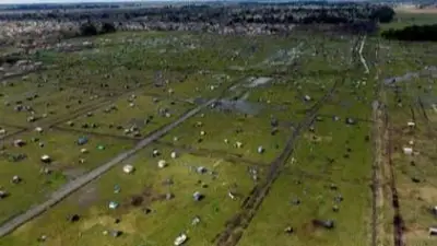 La Cámara de La Plata ordenó desalojar la toma de Guernica y habilitó el uso de la fuerza pública La Cámara de La Plata ordenó desalojar la toma de Guernica y habilitó el uso de la fuerza pública