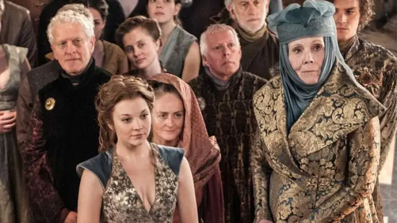 Murió Diana Rigg, una actriz estrella de Game of Thrones y Avengers