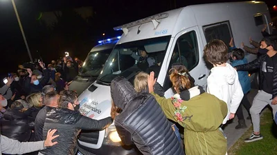 Agresión a Lázaro Báez Agresión a Lázaro Báez