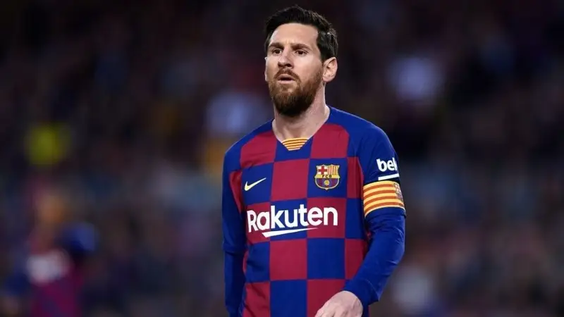 La nueva lista de Koeman en Barcelona: con Messi pero sin Suárez ni Vidal