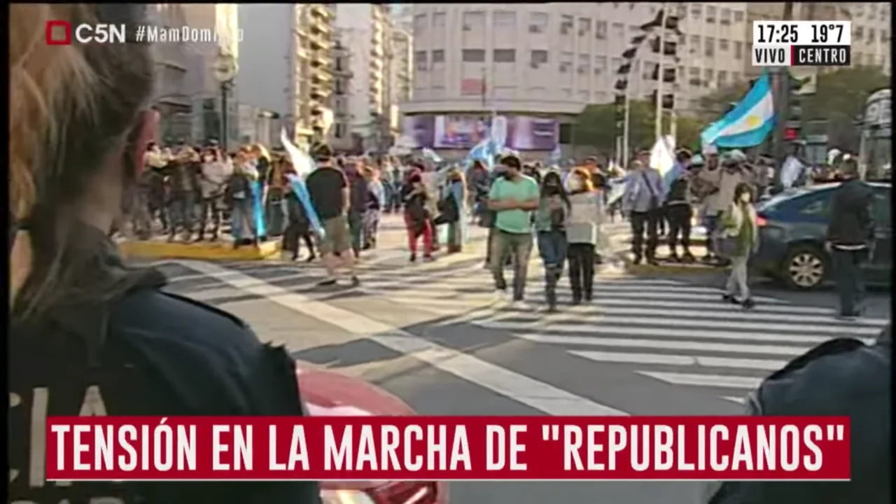 Volvieron a agredir a periodistas de C5N en el banderazo anticuarentena 