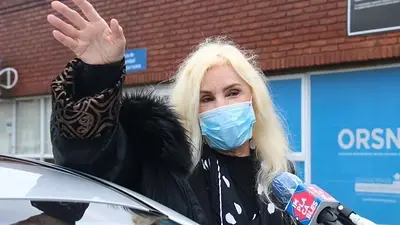 Susana Gimenez rompió el silencio desde Uruguay: se quedará "hasta que mejore la situación en Argentina" Susana Gimenez rompió el silencio desde Uruguay: se quedará "hasta que mejore la situación en Argentina"