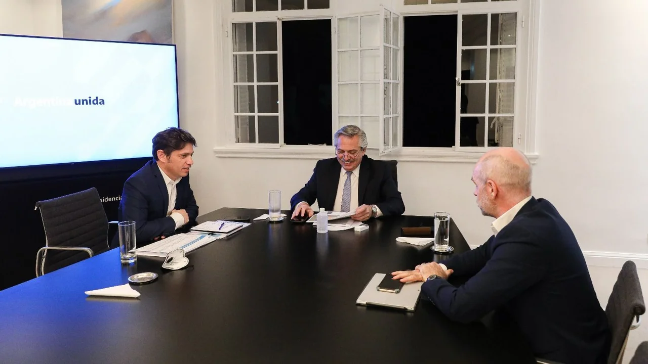 Alberto Fernández habló con Kicillof y buscarán "coordinar" las medidas sanitarias con el gobierno de Rodríguez Larreta