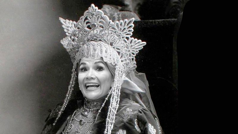 Dolor derecha: se va Jeanine