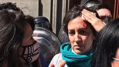 La Policía reprimió a enfermeros en la Ciudad en el Día de la Sanidad La Policía reprimió a enfermeros en la Ciudad en el Día de la Sanidad