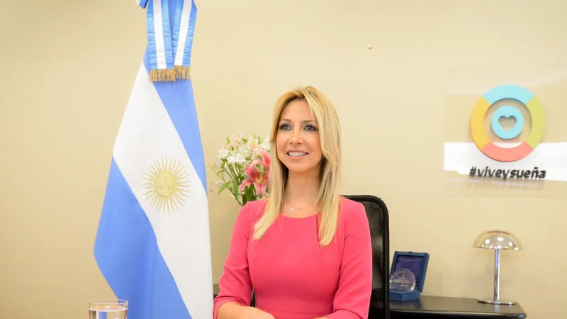Fabiola Yañez comprometida con la Igualdad de Género