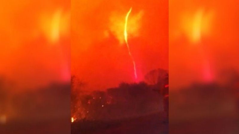 El tremendo "tornado de fuego" que captaron en los incendios de Córdoba