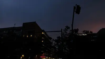 Tras el paso del huracán Ida, Luisiana se enfrenta a un mes sin electricidad Tras el paso del huracán Ida, Luisiana se enfrenta a un mes sin electricidad