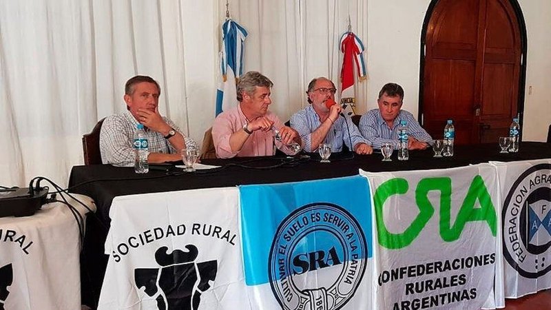 A 10 días de las elecciones, la Mesa de Enlace amenaza con un paro por la carne