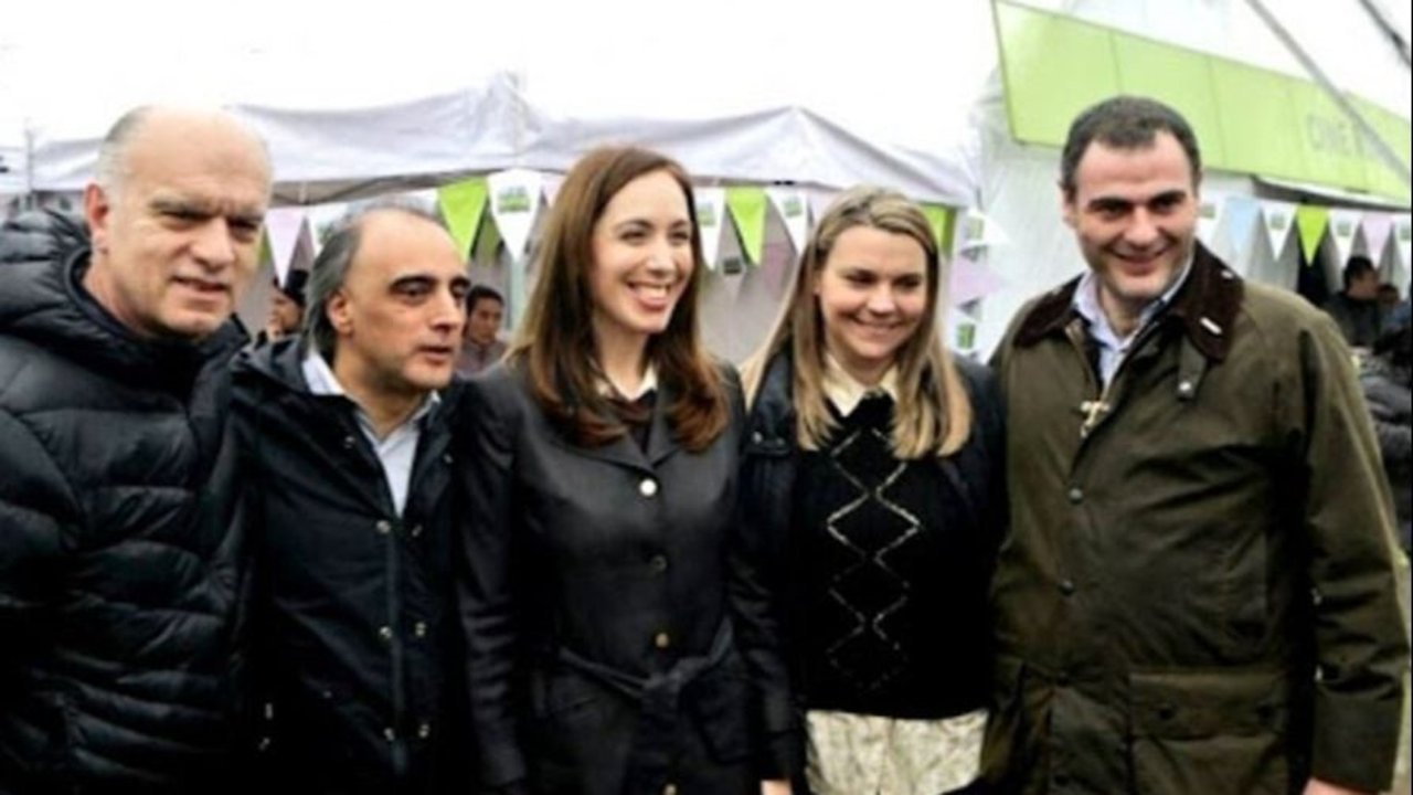 María Eugenia Vidal y senadora provincial Lorena Petrovich 