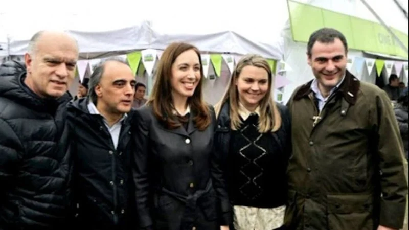 María Eugenia Vidal y senadora provincial Lorena Petrovich 