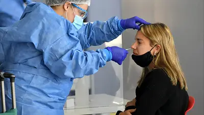 Otros 25 muertos y 1.227 nuevos contagios de coronavirus en Argentina Otros 25 muertos y 1.227 nuevos contagios de coronavirus en Argentina
