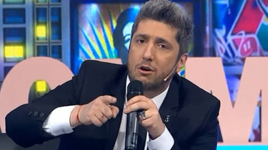Jey Mammón sorprendió con un reclamo laboral en vivo: "Giles"