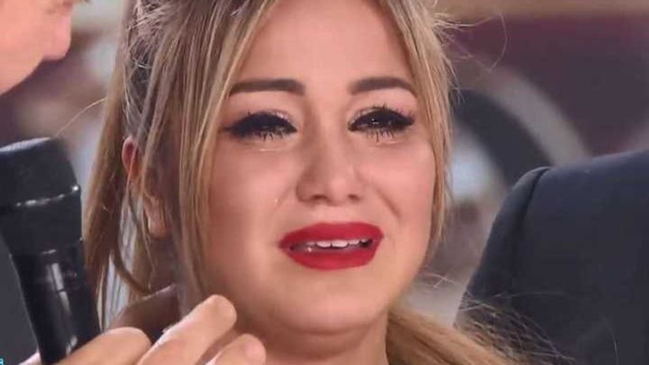 Karina "La Princesita" denunció a su plomero en vivo