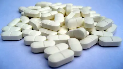 La ANMAT prohibió el uso y la venta de un ibuprofeno con paracetamol La ANMAT prohibió el uso y la venta de un ibuprofeno con paracetamol