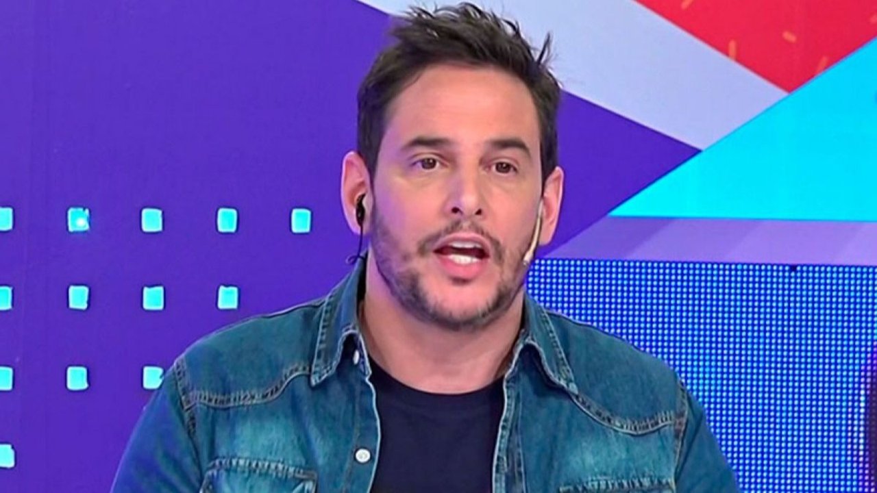 Rodrigo Lussich, televisión, América TV, Intrusos