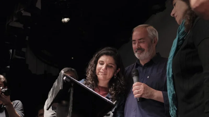 Alejandro Bodart y Celeste Fierro cerraron la campaña para las PASO en el FIT
