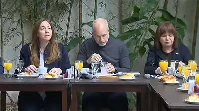 Desayuno Juntos por el Cambio Desayuno Juntos por el Cambio