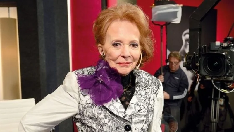 Lidia Satragno, Pinky.