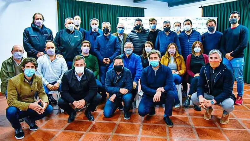 Kicillof se reúne con intendentes de una sección clave para recuperar en la provincia de Buenos Aires Kicillof se reúne con intendentes de una sección clave para recuperar en la provincia de Buenos Aires