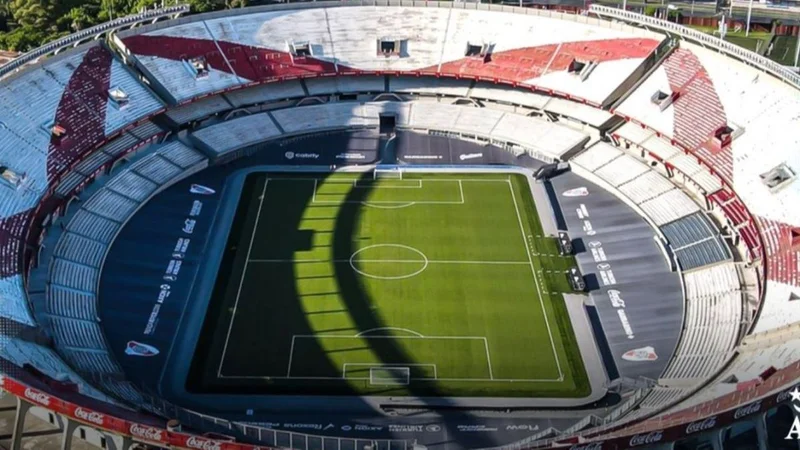Vuelta del público a los estadios de fútbol argentino