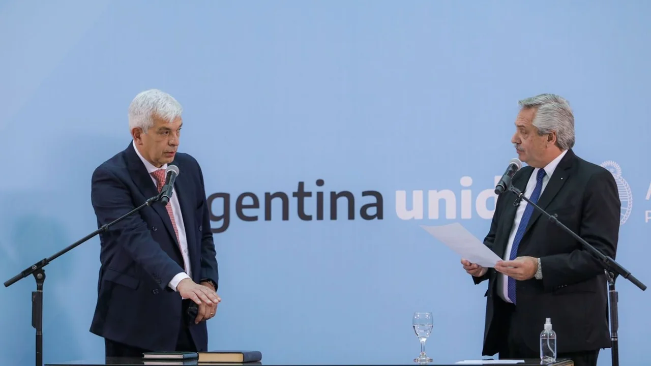 El Presidente se reúne con Domínguez para analizar la disparada de los precios de las exportaciones