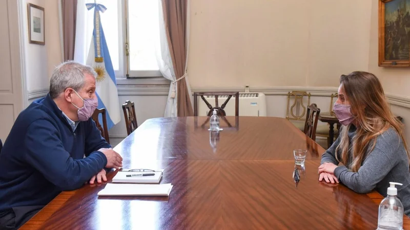 Perczyk y Vila dialogaron sobre la implementación de la presencialidad plena en PBA