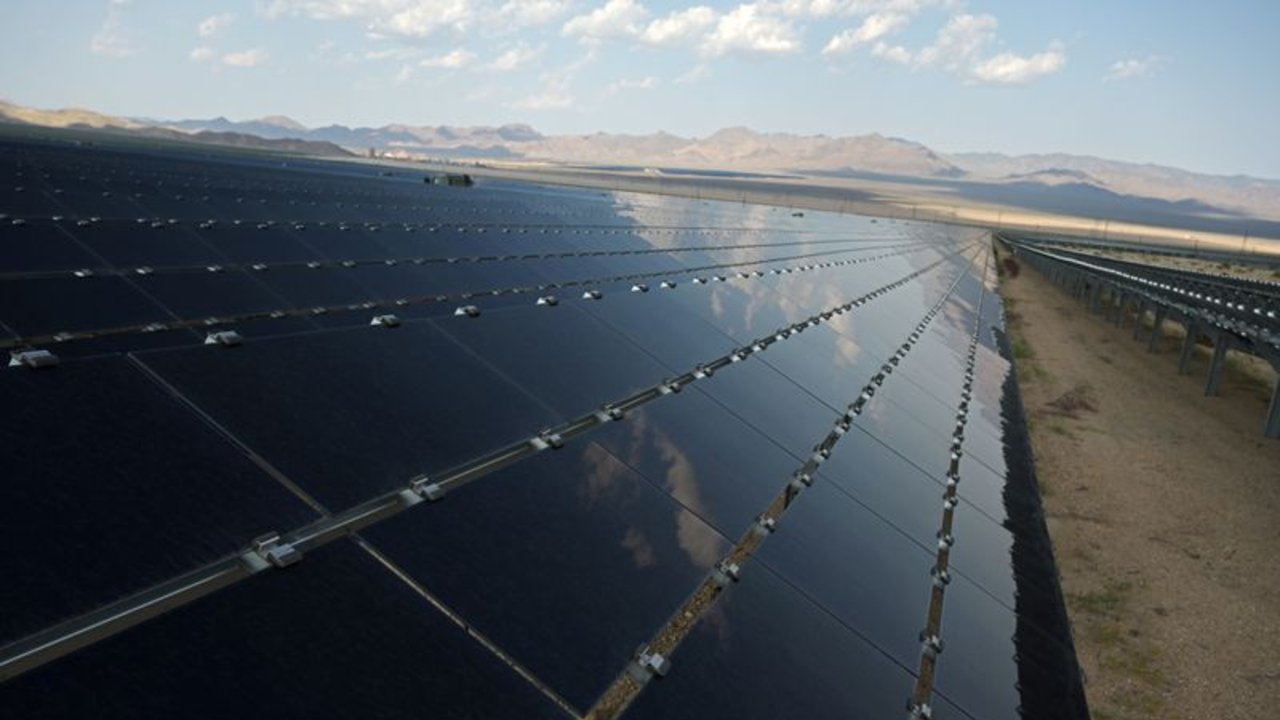 Aranceles a la importación de paneles solares ponen en peligro a la industria en EEUU