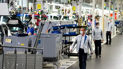 Con Angela Merkel en retirada se recortan las previsiones de crecimiento de Alemania Con Angela Merkel en retirada se recortan las previsiones de crecimiento de Alemania