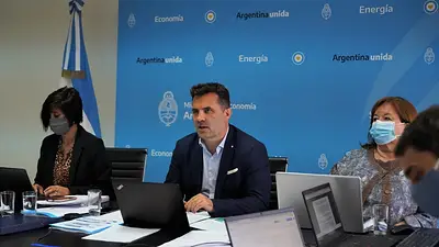 El secretario de Energía defendió en el Senado el proyecto para una nueva ley de hidrocarburos El secretario de Energía defendió en el Senado el proyecto para una nueva ley de hidrocarburos