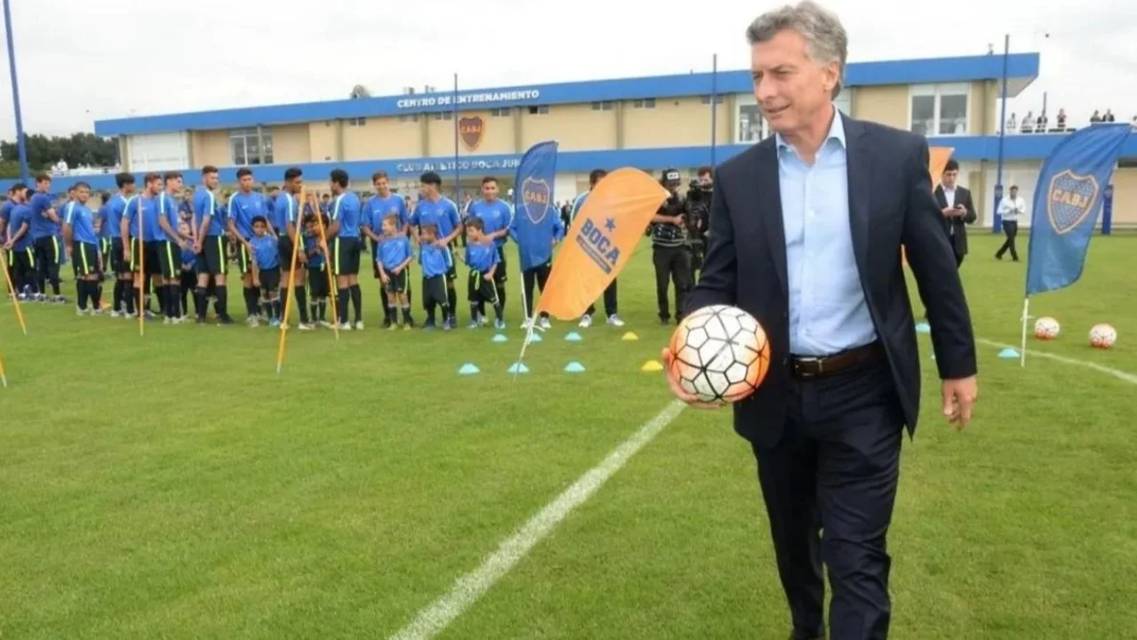 Desde la FIFA, Macri pide privatizar el fútbol en Sudamérica y quiere Mundial cada dos años