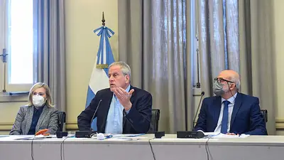 Perczyk: "Trabajamos junto a Guzmán para que la inversión en educación crezca en 2022" Perczyk: "Trabajamos junto a Guzmán para que la inversión en educación crezca en 2022"