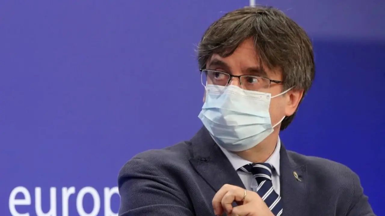 Carles Puigdemont, ex presidente del gobierno catalán, fue detenido acusado de sedición